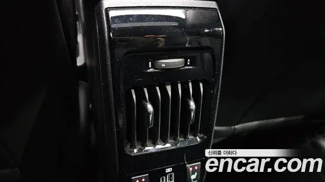 Jeep Compass 2022 — Photo 12/37
