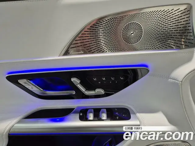 Mercedes-Benz SL-Class 2026 — Photo 18/20