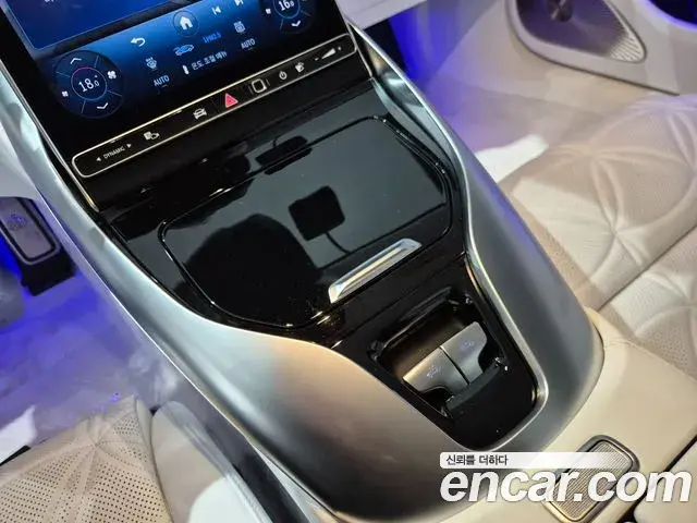 Mercedes-Benz SL-Class 2026 — Photo 12/20