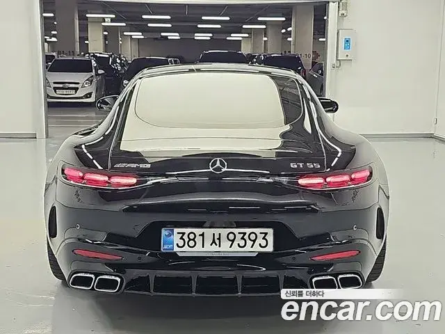 Mercedes-Benz AMG GT 2025 — Фото 2/19
