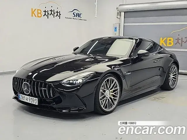 Mercedes-Benz AMG GT 2025 — Фото 4/19