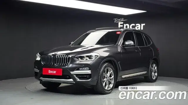 BMW X3 2018 — Фото 1/20
