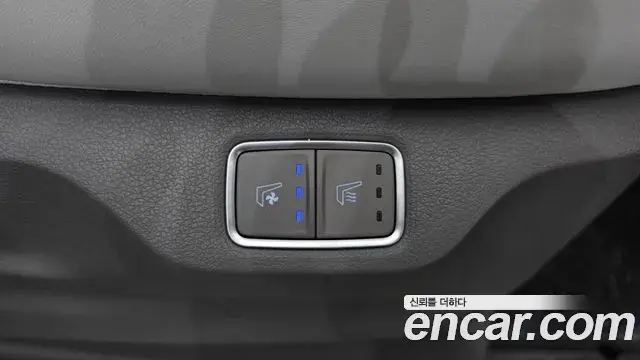 Hyundai Staria 2024 — Фото 18/20
