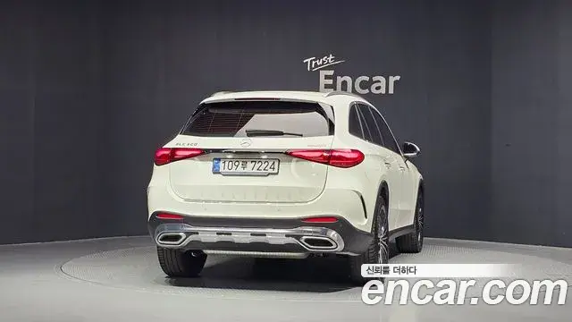 Mercedes-Benz GLC-Class 2026 — Фото 4/20