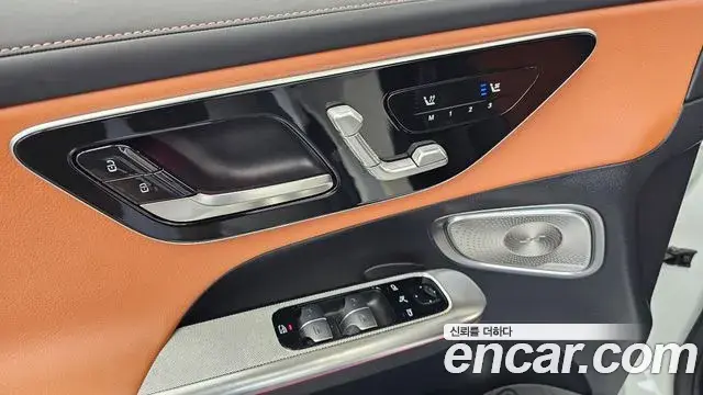Mercedes-Benz GLC-Class 2026 — Фото 19/20