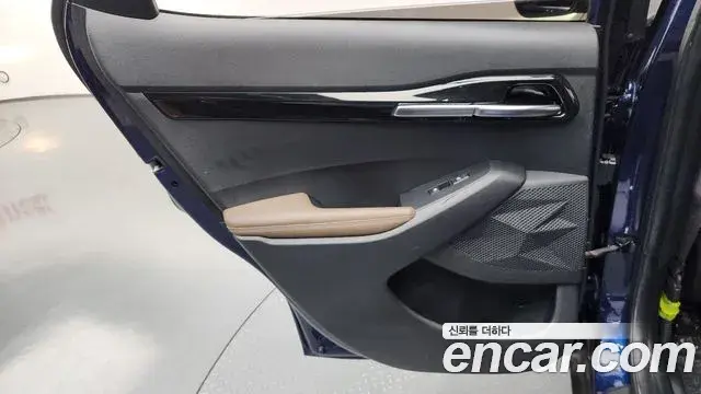 Kia Seltos 2020 — ფოტო 31/34