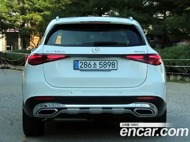 Mercedes-Benz GLC-Class 2026 — Фото 3/7