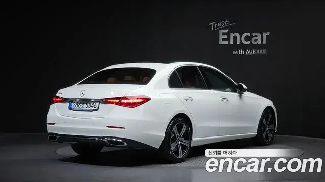 Mercedes-Benz C-Class 2026 — Şəkil 2/20