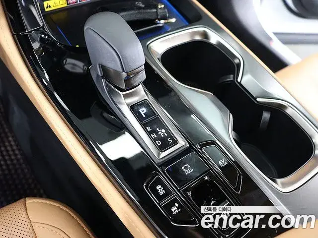 Lexus NX350h 2026 — ფოტო 16/19