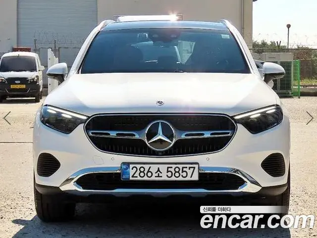 Mercedes-Benz GLC-Class 2026 — Фото 1/7