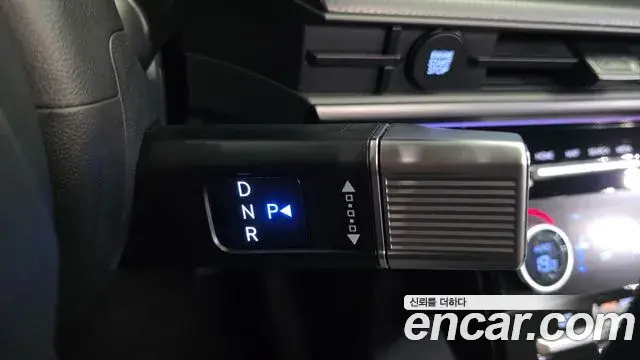 Hyundai Santa Fe 2024 — Photo 9/20