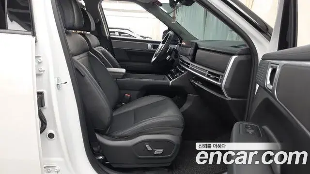 Hyundai Santa Fe 2024 — ფოტო 11/20