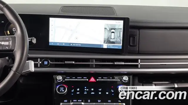 Hyundai Santa Fe 2024 — ფოტო 14/20