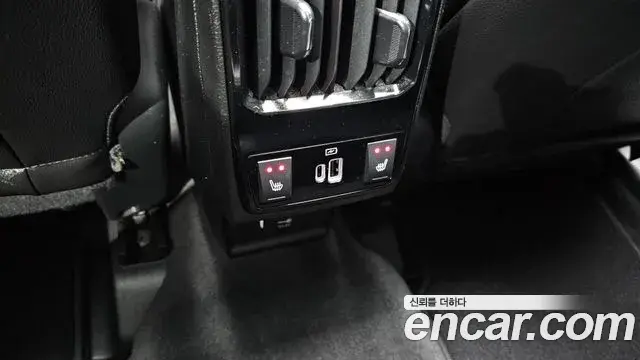 Jeep Compass 2022 — Фото 19/20