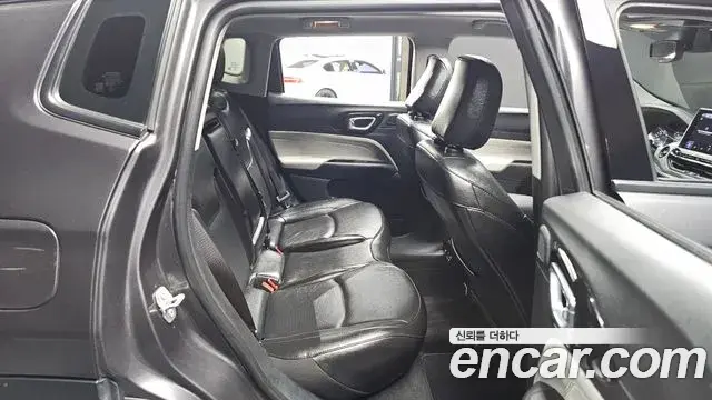 Jeep Compass 2022 — Şəkil 21/30