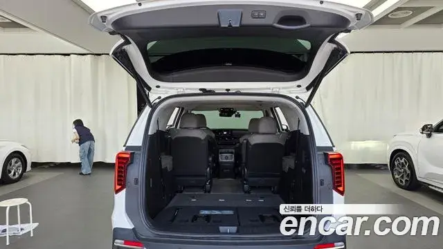 Kia Carnival 2024 — Photo 20/20