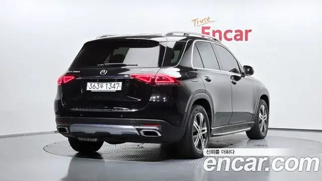Mercedes-Benz GLE-Class 2019 — Şəkil 2/20
