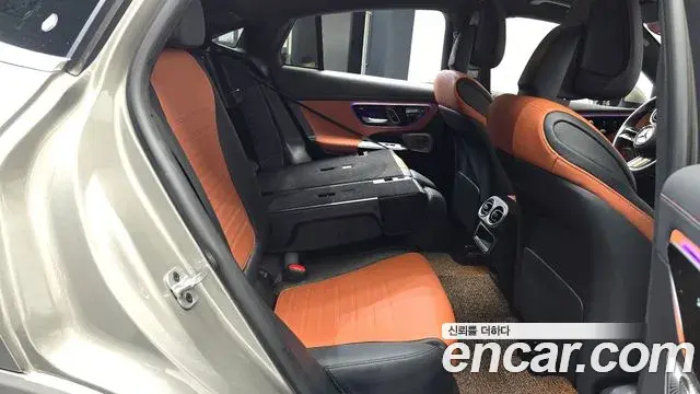 Mercedes-Benz GLC-Class 2024 — Photo 11/20