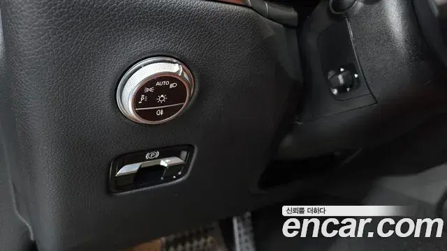 Mercedes-Benz GLC-Class 2024 — Photo 20/20