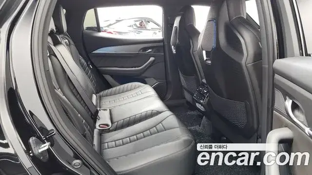 Renault Samsung Filante 2026 — Şəkil 33/37