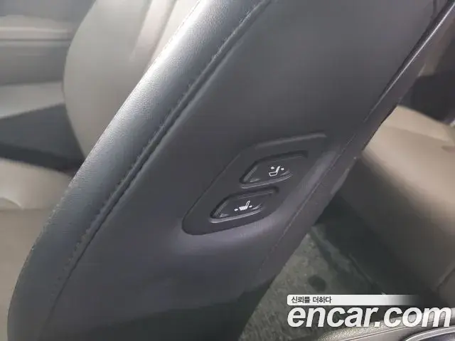 Kia Carnival 2024 — Photo 16/19