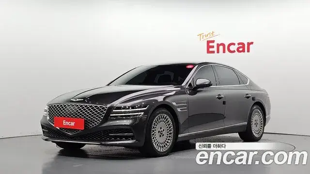 Genesis Electrified G80 2022 — Photo 1/20