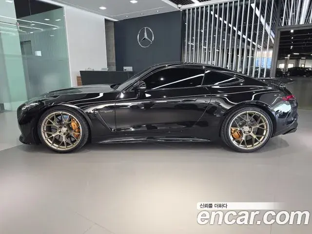 Mercedes-Benz AMG GT 2026 — Şəkil 10/20