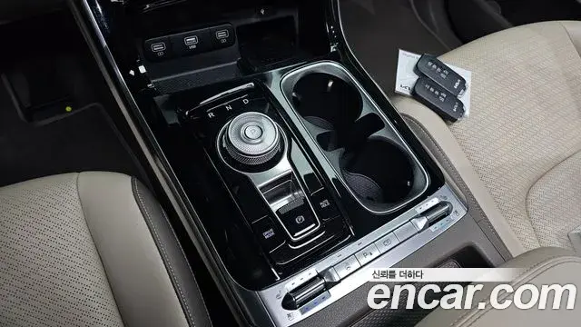 Kia Carnival 2022 — Фото 9/20