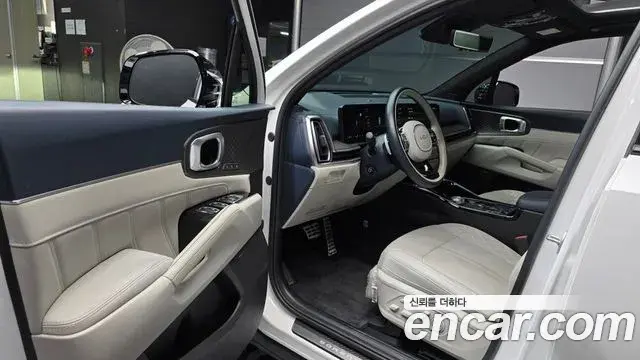 Kia Sorento 2023 — Şəkil 3/38