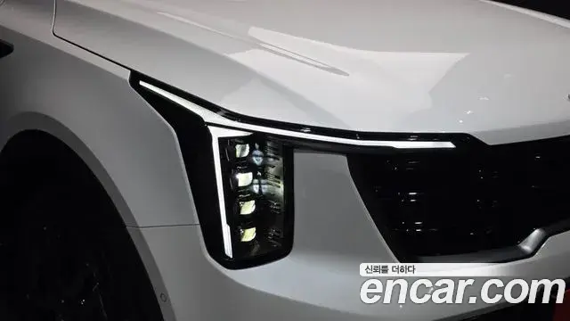 Kia Sorento 2023 — Şəkil 26/38