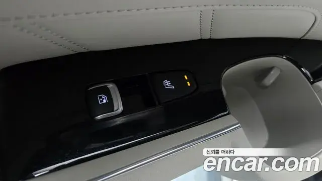 Kia Sorento 2023 — Şəkil 23/38