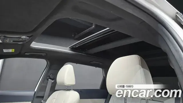 Kia Sorento 2023 — Şəkil 10/38