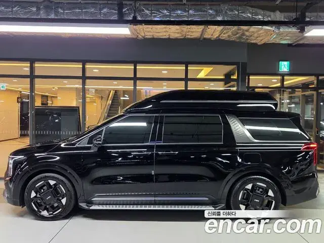 Kia Carnival 2025 — Фото 3/20