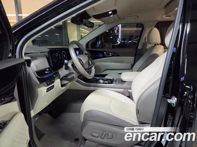 Kia Carnival 2025 — Фото 10/20