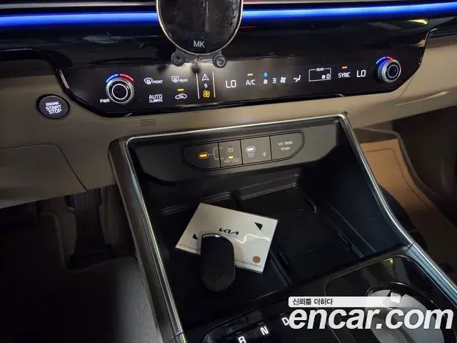 Kia Carnival 2025 — Фото 17/20