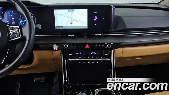 Kia Carnival 2023 — Фото 15/20