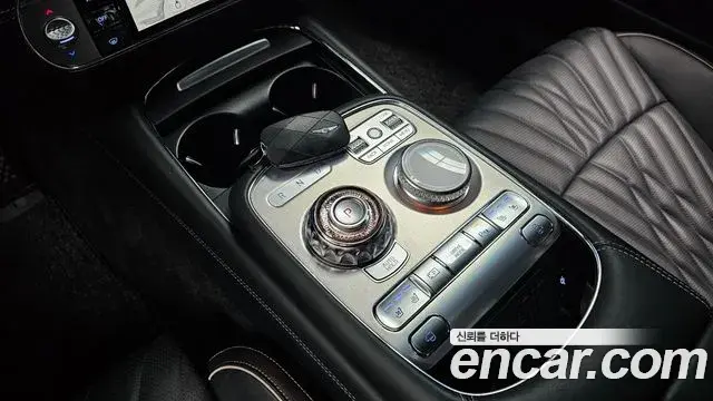 Genesis G90 2022 — Фото 9/20