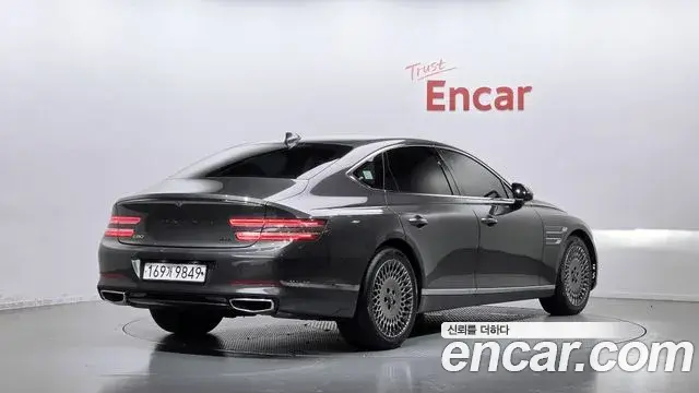 Genesis Electrified G80 2021 — Photo 2/20