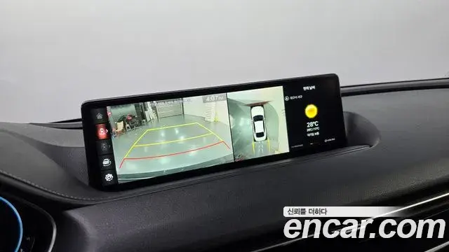 Genesis Electrified G80 2021 — Photo 15/20