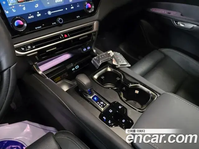 Lexus RX350h 2025 — Photo 10/18