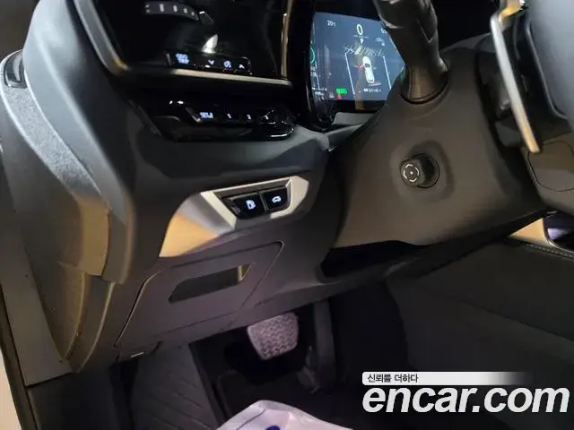 Lexus RX350h 2025 — Photo 9/18