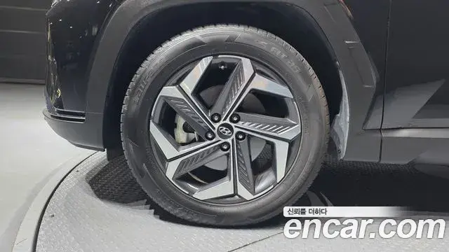 Hyundai The New Tucson 2021 — Фото 5/20