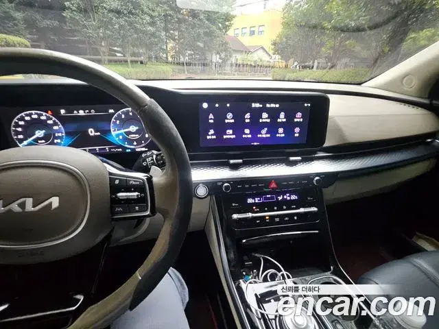 Kia Carnival 2022 — Фото 7/15