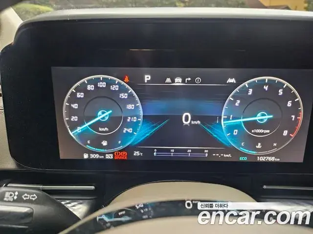 Kia Carnival 2022 — Фото 10/15