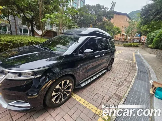Kia Carnival 2022 — Фото 12/15