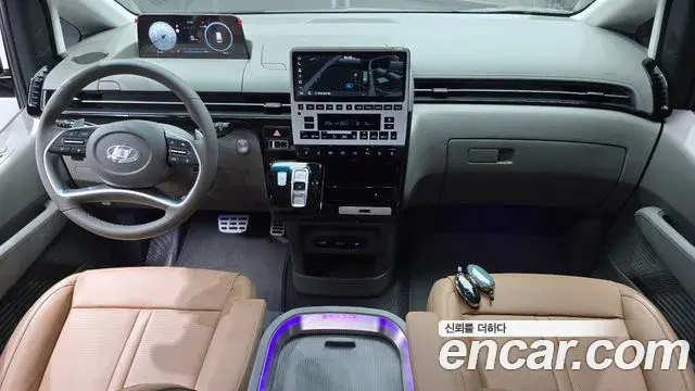 Hyundai Staria 2025 — Şəkil 7/20