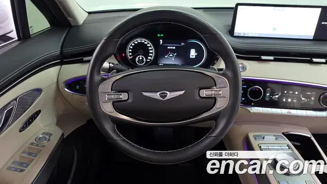 Genesis GV70 2021 — Photo 12/20