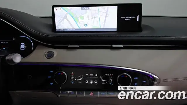 Genesis GV70 2021 — Photo 13/20