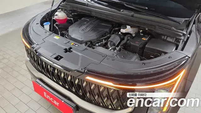 Kia Carnival 2024 — Photo 17/34