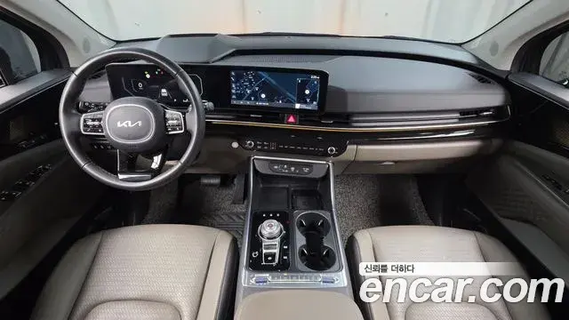 Kia Carnival 2024 — Photo 33/34